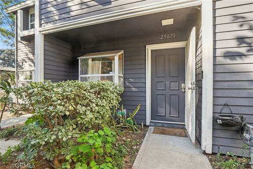 25671 Pine Creek Ln, Wilmington, CA, 90744 | Card Image