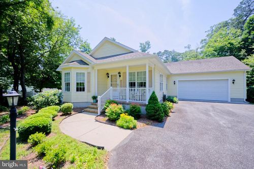 22890 Zoar Rd, GEORGETOWN, DE, 19947-2507 | Card Image