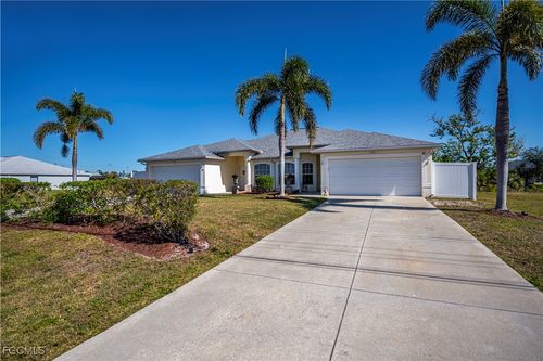 125 Cultural Park Blvd S, Cape Coral, FL, 33990-1207 | Card Image