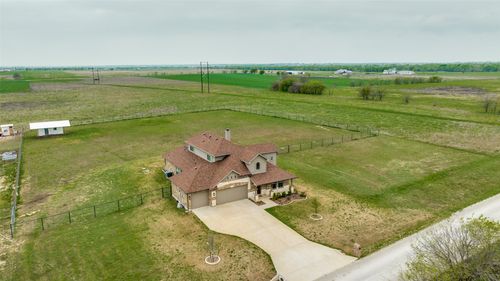 2222 County Road 200, Valley View, TX, 76272-7001 | Card Image