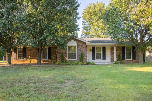 113 Woodyside Dr, Hendersonville, TN, 37075-4445 | Card Image