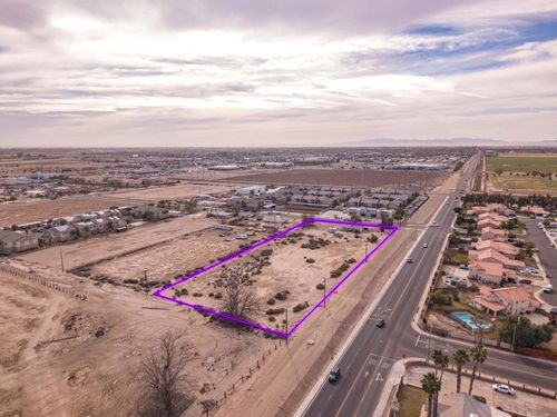 498 W Wall Rd, Imperial, CA, 92251-9612 | Card Image