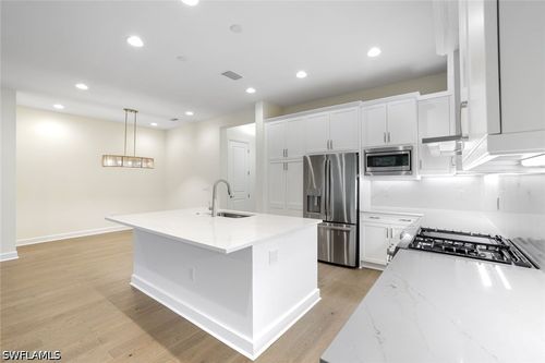 2687 Ridgecrest Pl, NAPLES, FL, 34112-3491 | Card Image