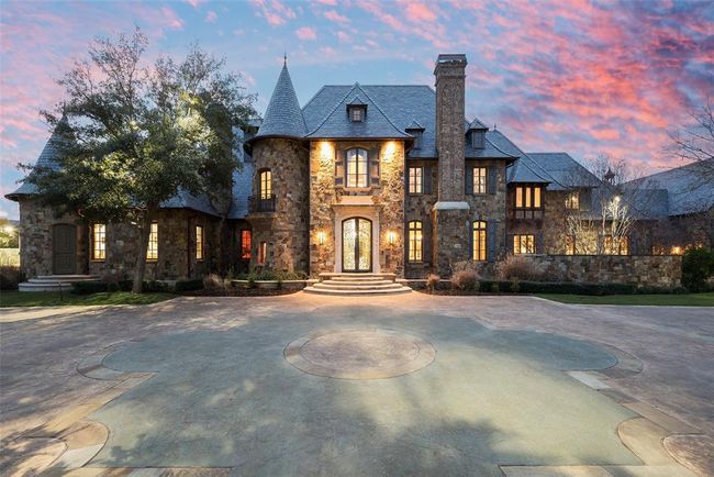 10331 Strait Lane, House other with 7 bedrooms, 9 bathrooms and null parking in Dallas TX | Image 38