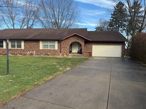 94 Elia Cir, Fairlawn, OH, 44333-3462 | Card Image