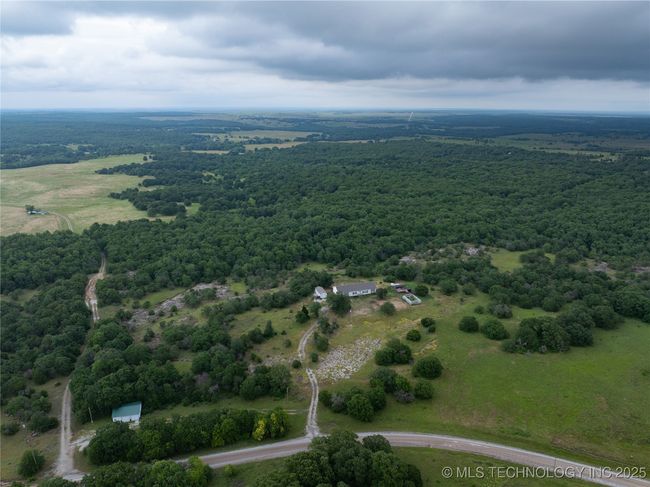 6771 County Road 4151, House other with 4 bedrooms, 3 bathrooms and null parking in Pawhuska OK | Image 46