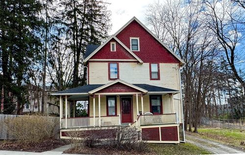 105 Valentine Pl, Ithaca, NY, 14850-6139 | Card Image