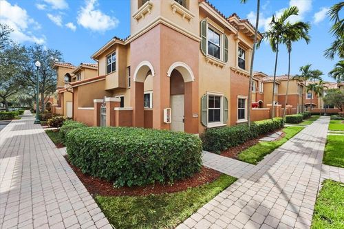 5206-4903 Schooner Dr, Fort Lauderdale, FL, 33312-5213 | Card Image