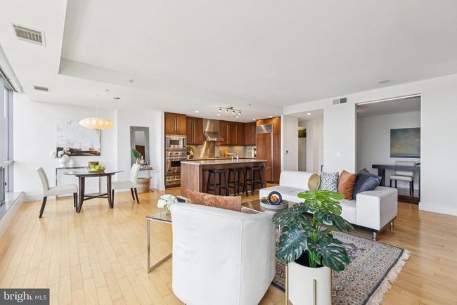APT-1005 - 2001 15 Th St N, Condo with 2 bedrooms, 2 bathrooms and null parking in ARLINGTON VA | Image 15