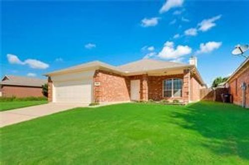 13605 Justice Ct, Euless, TX, 76040-8967 | Card Image
