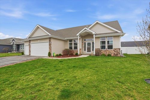 215 Olson Ave, Belleville, WI, 53508-9193 | Card Image