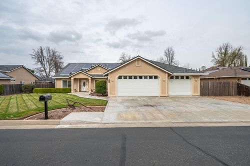 508 Antoinette Ct, Red Bluff, CA, 96080-2270 | Card Image