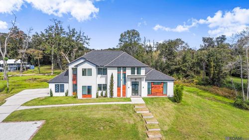 9825 Fawn View Dr, Baton Rouge, LA, 70817-8437 | Card Image