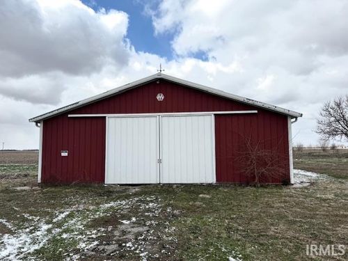 8499 S State Road 71, Dana, IN, 47847-8012 | Card Image
