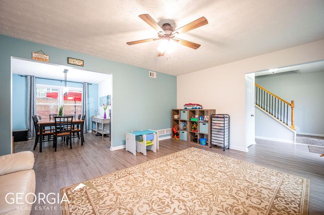 970 Cranberry Crk, House other with 4 bedrooms, 3 bathrooms and 2 parking in Roswell GA | Image 15
