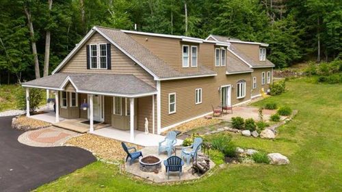 160 Mills Shore Dr, Hampstead, NH, 03841-5134 | Card Image