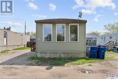 405 Cecil St, House other with 2 bedrooms, 1 bathrooms and null parking in Asquith SK | Image 2