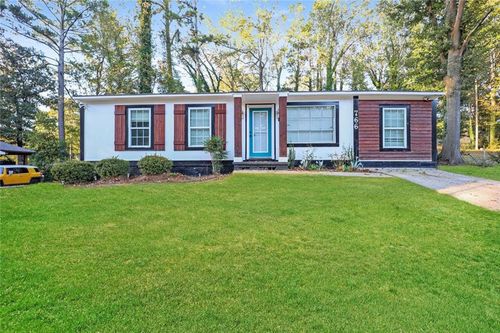 766 Cascade Dr, Forest Park, GA, 30297-1039 | Card Image