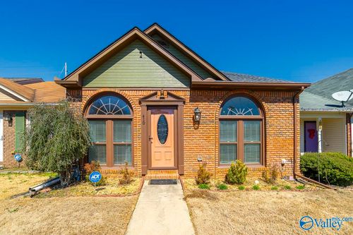 410 Autumnwood Dr Sw, Decatur, AL, 35601-5600 | Card Image