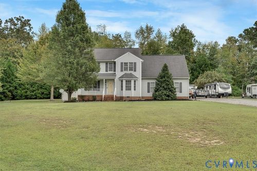 7493 Fairway Ridge Dr, Quinton, VA, 23141-1515 | Card Image