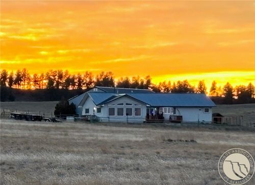148 Harvey Rd, Melstone, MT, 59054-8057 | Card Image