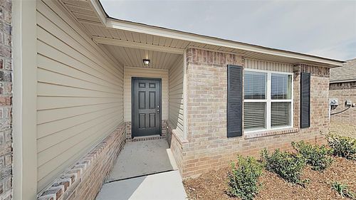 10609 Sw 23rd Ter, Yukon, OK, 73099-2678 | Card Image