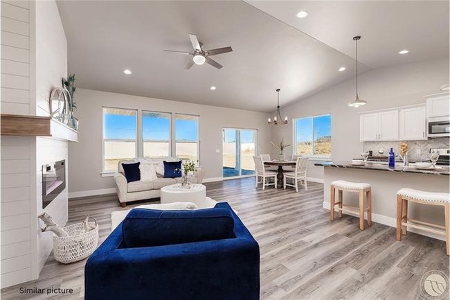 4646 Sunburst Ln, House other with 3 bedrooms, 2 bathrooms and null parking in Billings MT | Image 6