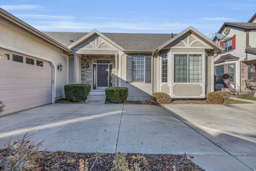832 Michie Ln, Midway, UT, 84049-6710 | Card Image