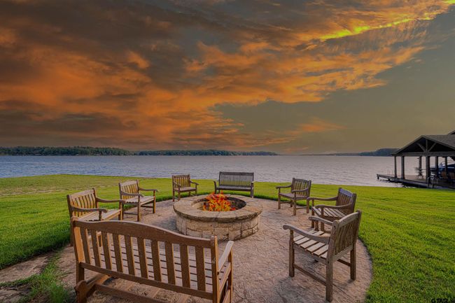 582 Windy Point Dr, House other with 7 bedrooms, 9 bathrooms and null parking in Mt Vernon TX | Image 4