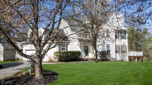 64 Liberty Ridge Rd, Basking Ridge, NJ, 07920-2972 | Card Image