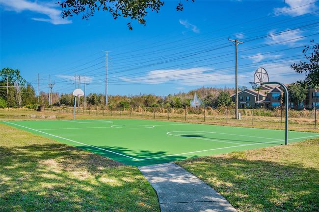 9740 - 9740 Lake Chase Island Way, Condo with 2 bedrooms, 2 bathrooms and null parking in TAMPA FL | Image 29