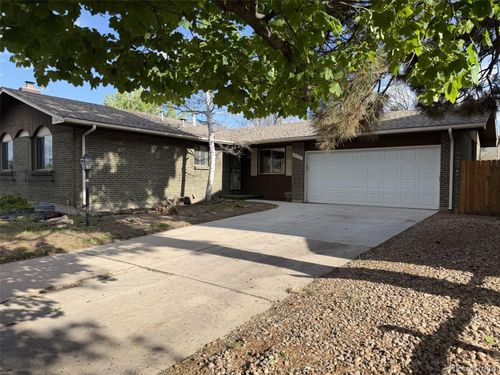 12076 E Montana Pl, Aurora, CO, 80012-5243 | Card Image