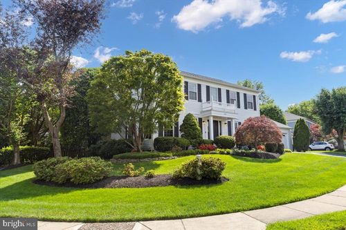 1587 Kingstream Cir, HERNDON, VA, 20170-2747 | Card Image