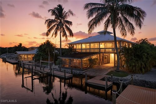 27189 Gasparilla Dr, Bonita Springs, FL, 34135-4308 | Card Image