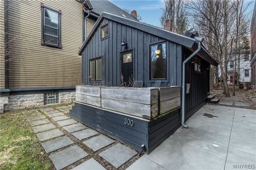 300 Jersey St, Buffalo, NY, 14201-1224 | Card Image