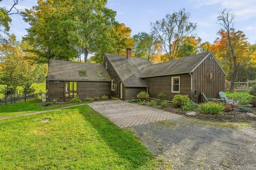 85 Foster Rd, Middletown, NY, 10941-3619 | Card Image