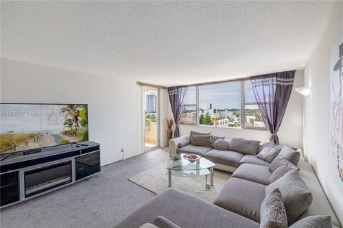 apt-718-3180 S Ocean Dr, Hallandale Beach, FL, 33009-7249 | Card Image
