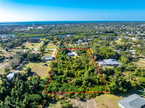 285 S Oxford Dr, ENGLEWOOD, FL, 34223-3521 | Card Image