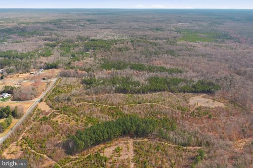 5239 Dickerson Rd, Partlow, VA, 22534-9790 | Card Image