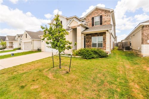 6215 Rockford Dr, College Station, TX, 77845-7015 | Card Image