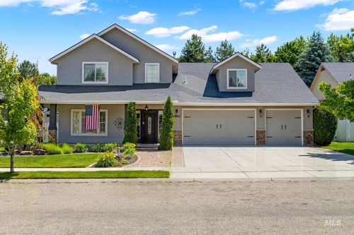 2816 S Bear Claw Way, Meridian, ID, 83642-4470 | Card Image