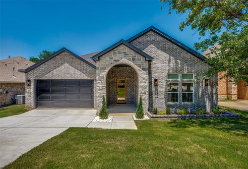 3317 Depaul Dr, Denton, TX, 76210-7700 | Card Image