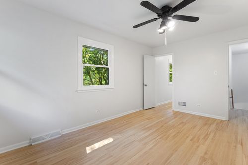 36 Ferndale Rd, Deer Park, IL, 60010-3666 | Card Image