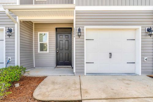 6004 Royal Port Ct, Pensacola, FL, 32526-1739 | Card Image