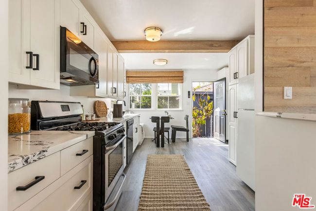 11869 Weir St, House other with 2 bedrooms, 2 bathrooms and 5 parking in Culver City CA | Image 8