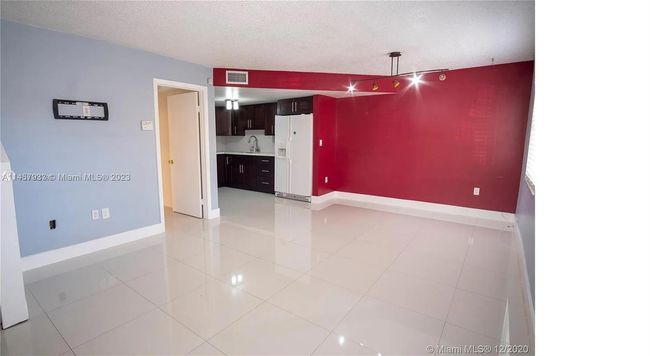 2-2 - 5369 W 23rd Ave, Townhouse with 3 bedrooms, 2 bathrooms and null parking in Hialeah FL | Image 3