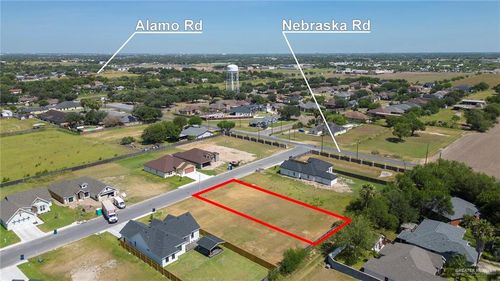 738 Saint Vincent Dr, Alamo, TX, 78516-7016 | Card Image