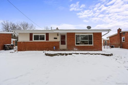 25615 Wohlfeil St, Taylor, MI, 48180-2078 | Card Image