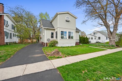 31 Lincoln St, Plainville, CT, 06062-2625 | Card Image