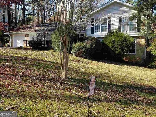 4077 Linda Ln Sw, Lilburn, GA, 30047-3047 | Card Image